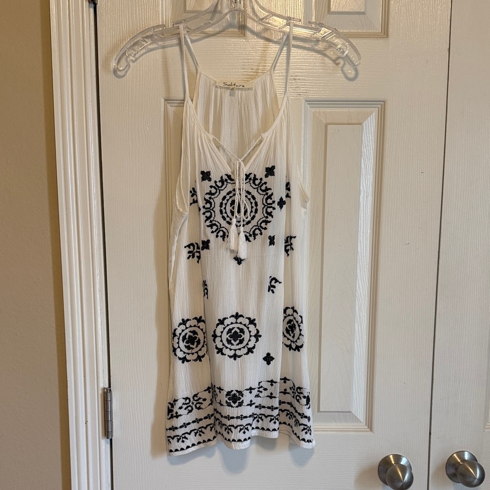 Solitaire White and Black Embroidered Blouse